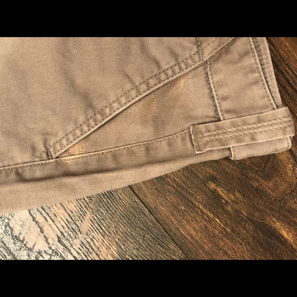 Shorts - Picture 4 of 5